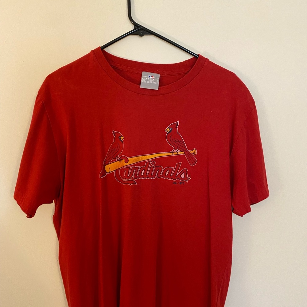 St. Louis Cardinals tshirt. Size medium.